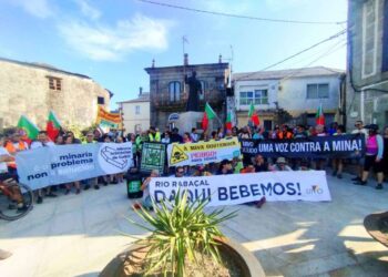 Activistas galegas e portuguesas ocupan a mina ilegal de San Xoán na Gudiña