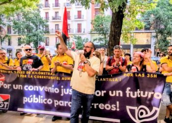 CGT Correos, contra la represión sindical y la precariedad en una multitudinaria concentración en Madrid