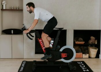 ¿Te gusta el ciclismo indoor? ¡Con la Smart ZBike 2.0 te encantará entrenar en casa!