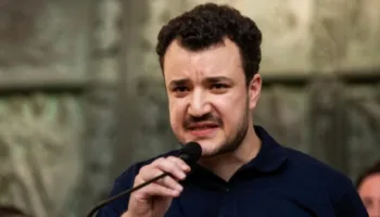 Activista propalestino demanda a Administración Trump por intimidar a manifestantes antisionistas