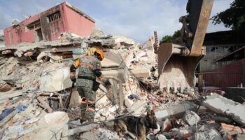 Se eleva a 4.100 la cifra de víctimas mortales del terremoto en Venezuela