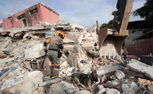Se eleva a 4.100 la cifra de víctimas mortales del terremoto en Venezuela