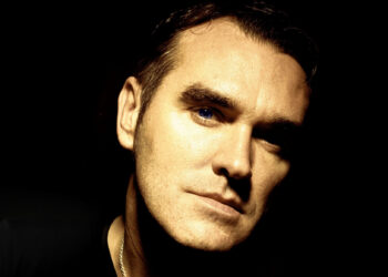 “La crueldad no es cultura”: antes de sus conciertos en España, Morrissey pide al presidente Pedro Sánchez que prohíba las corridas de toros