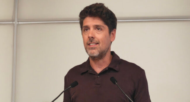 Els Comuns exigeixen al Govern climatitzar tots els centres educatius abans de l’estiu vinent