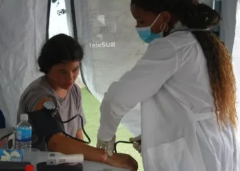 Estado venezolano atiende a más de 120.000 familias afectadas por sismos