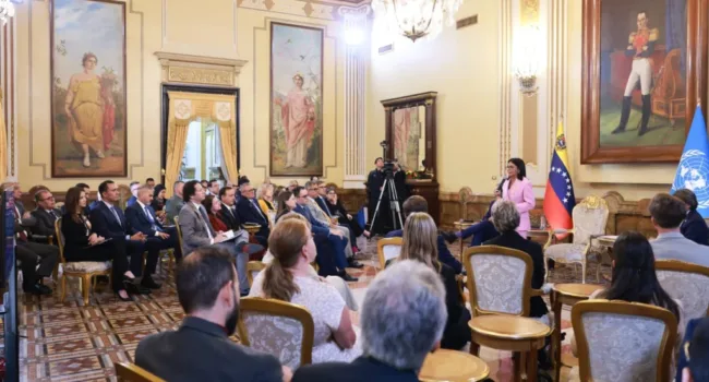 Venezuela: Gobierno instala taller de reconstrucción con la ONU y agradece apoyo inmediato tras terremotos
