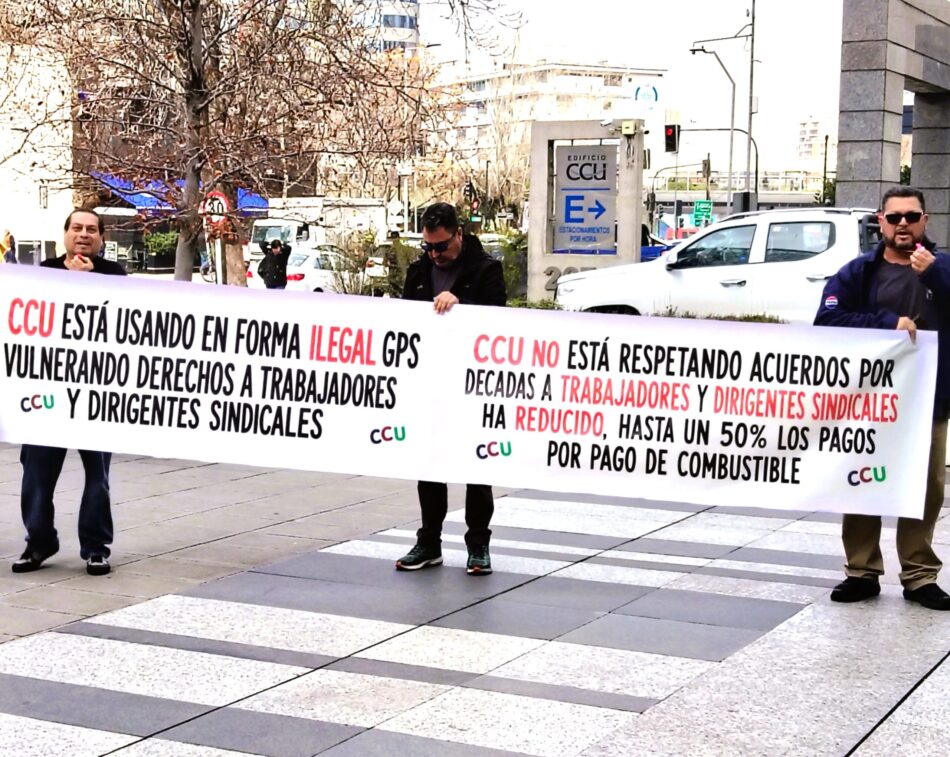 Chile. Trabajadores de holding CCU, propiedad de Grupo Luksic, protestan contra despidos y recorte de derechos