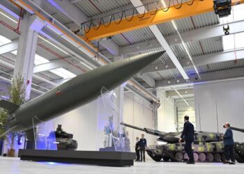 La agencia Reuters  mantiene que ‘EEUU ha agotado casi todos sus misiles de largo alcance y alta precisión en guerra con Irán’