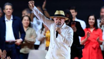 Lula da Silva oficializa su candidatura a la reelección en Brasil
