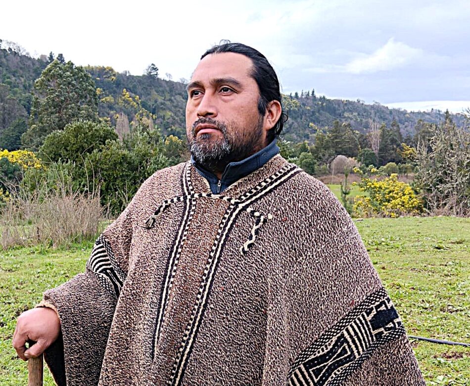 Rodrigo Curipán: «Pueblo mapuche de Chile de bajo Malleco en lucha por territorio sagrado usurpado por industria de la basura»