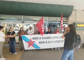 CIG-Servizos mobilízase en cidades e vilas porque “sen persoal non hai comercio e sen condicións dignas non hai futuro”