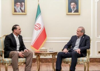 Presidente iraní: EEUU debe corregir su tono y enfoque hacia Irán