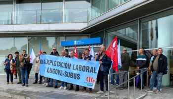 O persoal de Lugove-Subus en folga contra a explotación traslada as protestas á Xunta en Vigo