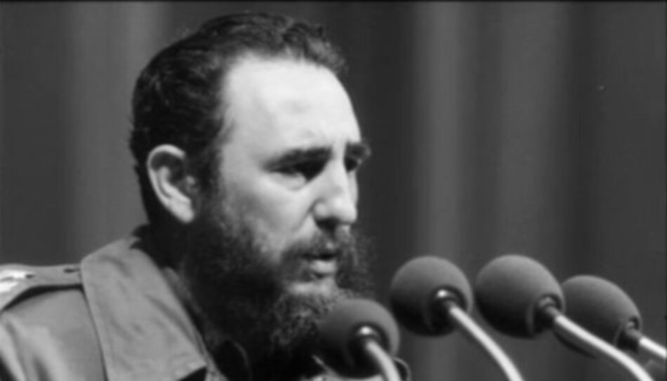 Un siglo de dignidad
