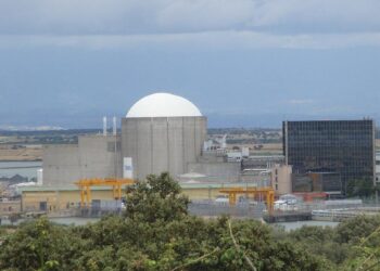 CCOO defiende el cumplimiento del calendario del PNIEC para el despliegue de la estrategia española para la transición energética