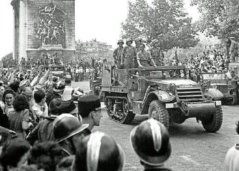 París conmemora el 82 aniversario de su liberación y el papel clave de los republicanos españoles