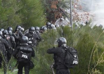 Se concretaron nuevos y violentos desalojos a varias comunidades Mapuche en Argentina