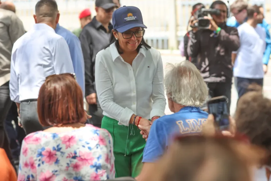Mayoría de venezolanos aprueba gestión del Gobierno ante emergencia sísmica