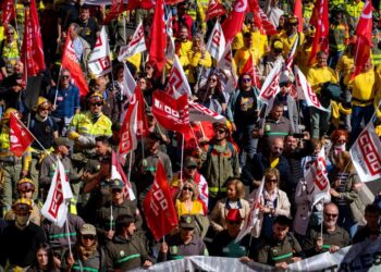 CCOO: «Incendios forestales: el necesario reconocimiento profesional y la mejora de las condiciones en el sector»