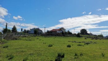 El Principado autoriza dos parques de baterías en zona no urbanizable, como son los Arenales en Oviedo