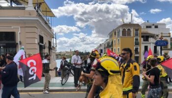 La Coordinadora Estatal de Bomberas y Bomberos Forestales de CGT denuncia que los dispositivos autonómicos y gubernamentales han quedado totalmente superados tras la catastrófica ola de incendios