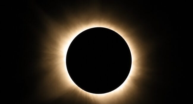 Crónica de un eclipse anunciado