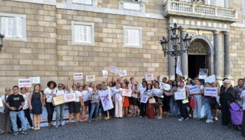 Las ‘Kellys’ exigen un nuevo modelo laboral en un manifiesto a escala estatal: «El turismo no puede construirse a costa de nuestra salud»