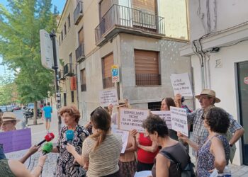 «La Calle Mata» anuncia la apertura de un refugio climático para personas sin hogar en el local de Edicoma, en Granada