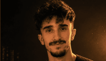 Entrevista con el escritor Unai Arroita: “En el mundo real casi nunca manda quien parece que manda”