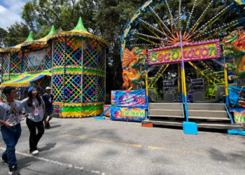 Platillos, juegos y devoción, abre Feria de Jocotenango en Guatemala