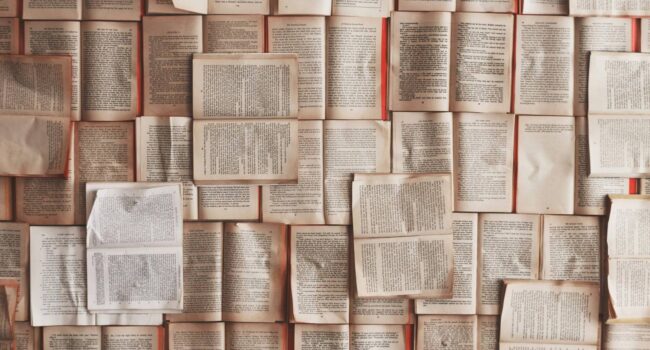 Los lectores prefieren las historias escritas por IA, sobre todo si creen que las ha escrito un humano