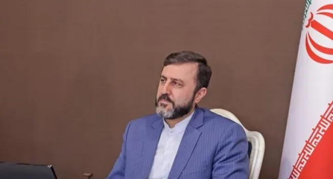 Reapertura de Ormuz dependerá del fin del conflicto, afirma Irán