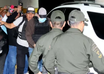 Fiscalía de Bolivia abre una investigación por protección al narcotráfico contra Cerimedo