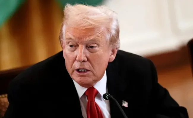 Groenlandia: petrolera vinculada a Trump descarga equipos de perforación sin permiso