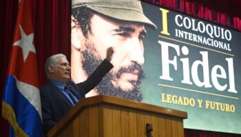 Díaz‑Canel llama a asumir el legado de Fidel ante desafíos en Cuba
