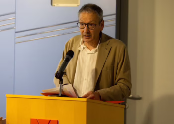 La iniciativa del Memorial Democràtic ‘Testimonis a l’Aula’ llega a 80 centros y 1.600 alumnos