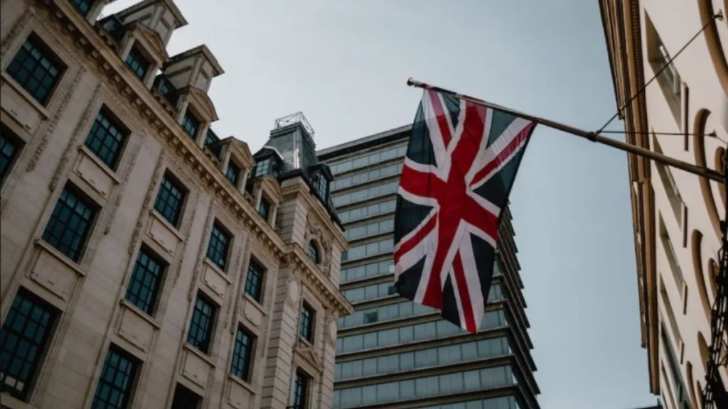 Tribunal británico declara el antisionismo como creencia protegida por la ley - Tercera Información