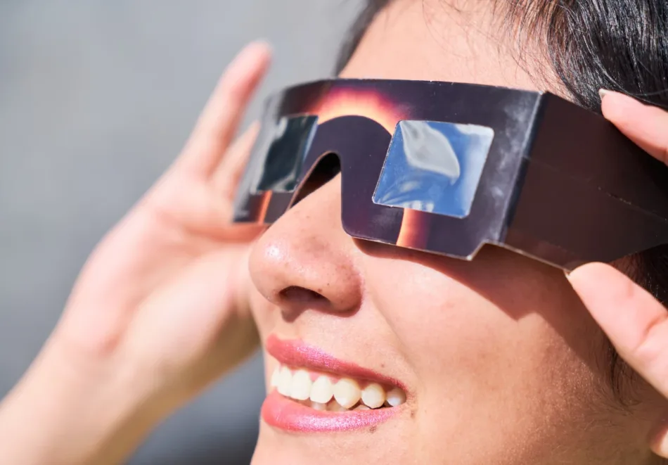 Unas gafas para el eclipse distribuidas por Multiópticas se suman a la lista de modelos sobre los que se ha ordenado la retirada del mercado