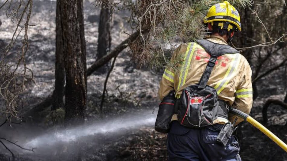 Los bomberos de la Generalitat mantienen la presión en plena campaña forestal: emergencias sí, horas extras no