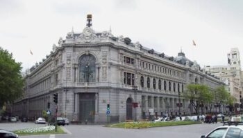 La deuda pública crece un 4,2% en junio y marca un nuevo máximo de 1,76 billones de euros, el 101,5% del PIB