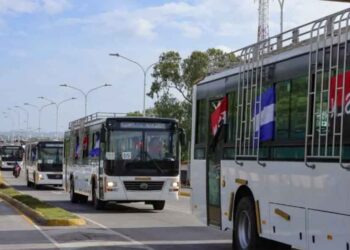 Nicaragua incorpora 60 autobuses chinos para modernizar transporte