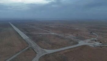 Israel lanza ocho ataques contra aeropuerto militar sirio en Idlib