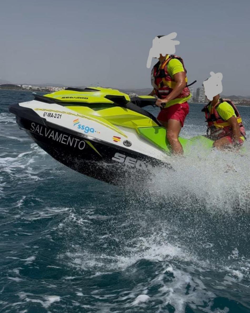 Tras 19 semanas de huelga de socorristas en las playas de Málaga, la empresa adjudicataria -SSG- continúa su huida hacia adelante