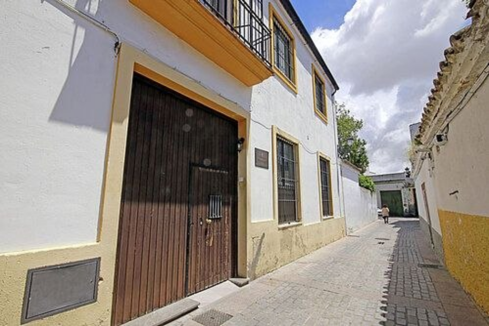 Ganemos Jerez denuncia que la alcaldesa se pone al servicio de VOX con el traslado del albergue municipal
