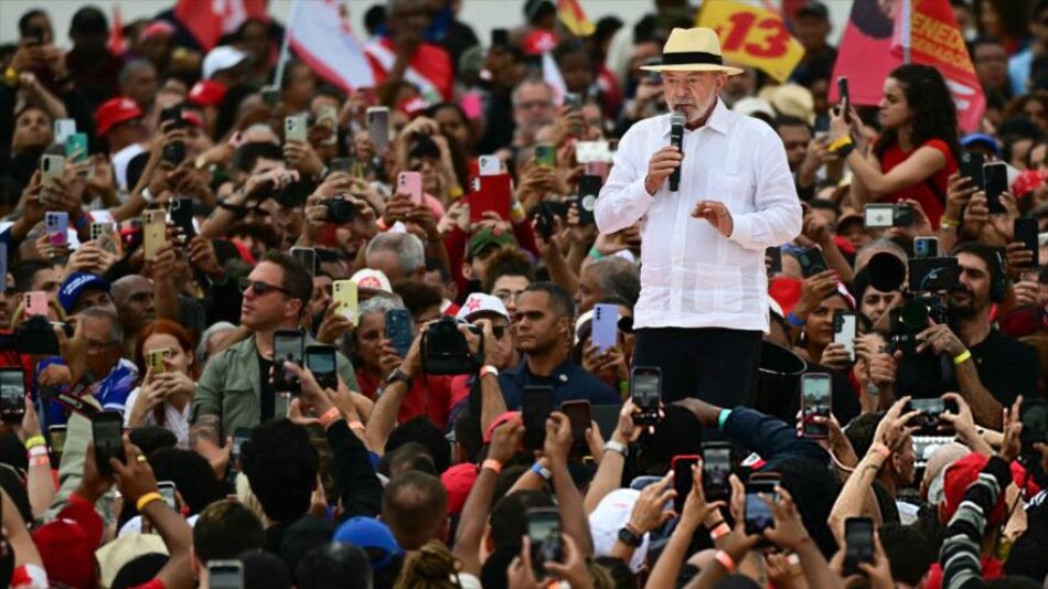 Nuevo sondeo sitúa a Lula al frente en un eventual balotaje en Brasil