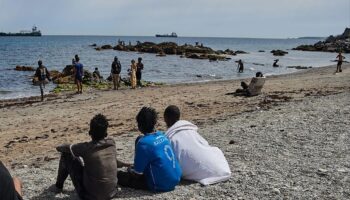 Podemos reclama una respuesta coordinada y urgente para proteger a los menores migrantes de Ceuta y exige a la Junta que «suelte la mano de Vox»