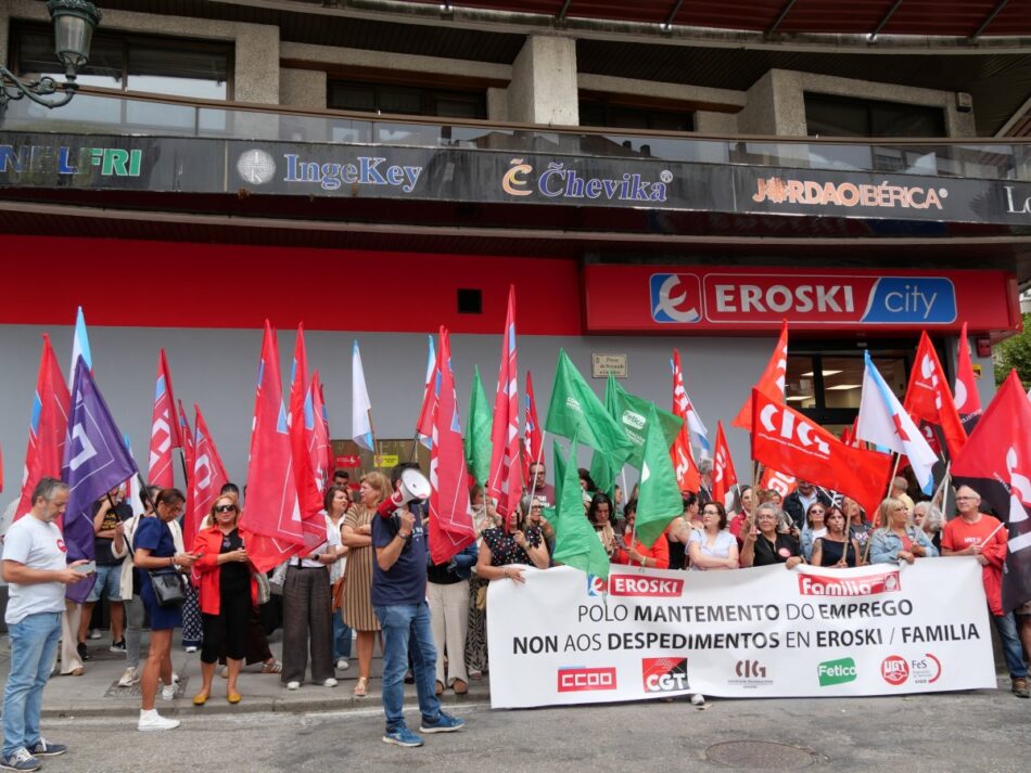 Mobilízanse para rexeitar cinco despidos nun supermercado Eroski de Vigo