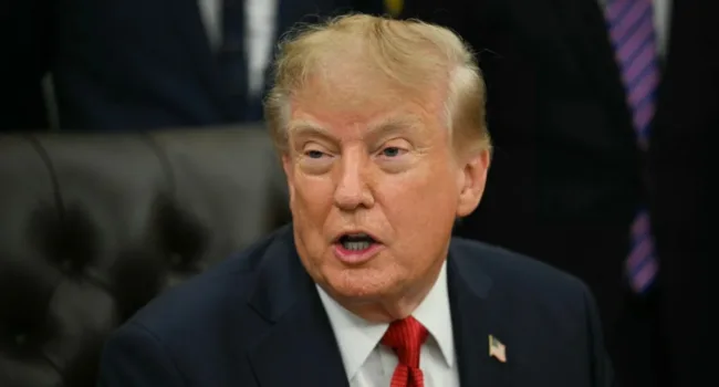 Trump anuncia acuerdo de seguridad con Dinamarca y Groenlandia