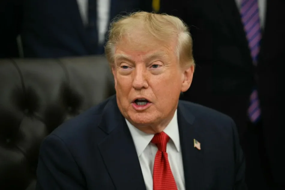 Trump anuncia acuerdo de seguridad con Dinamarca y Groenlandia