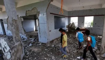 Por tercera vez un ataque saudita destruye escuela en Taiz, Yemen